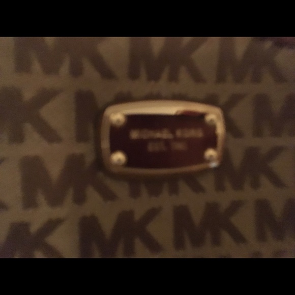 Michael Kors bag pack - Picture 5 of 8